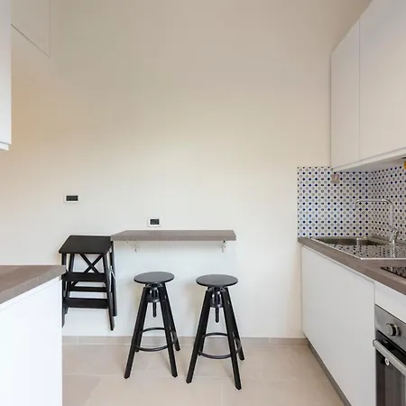 Joivy Blissful Flat For 6, Close To The Apartment